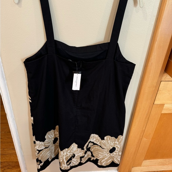 BR Floral Embroidered Mini Shift Dress Black Tropical Palm Flowers Cotton NWT - Picture 6 of 8